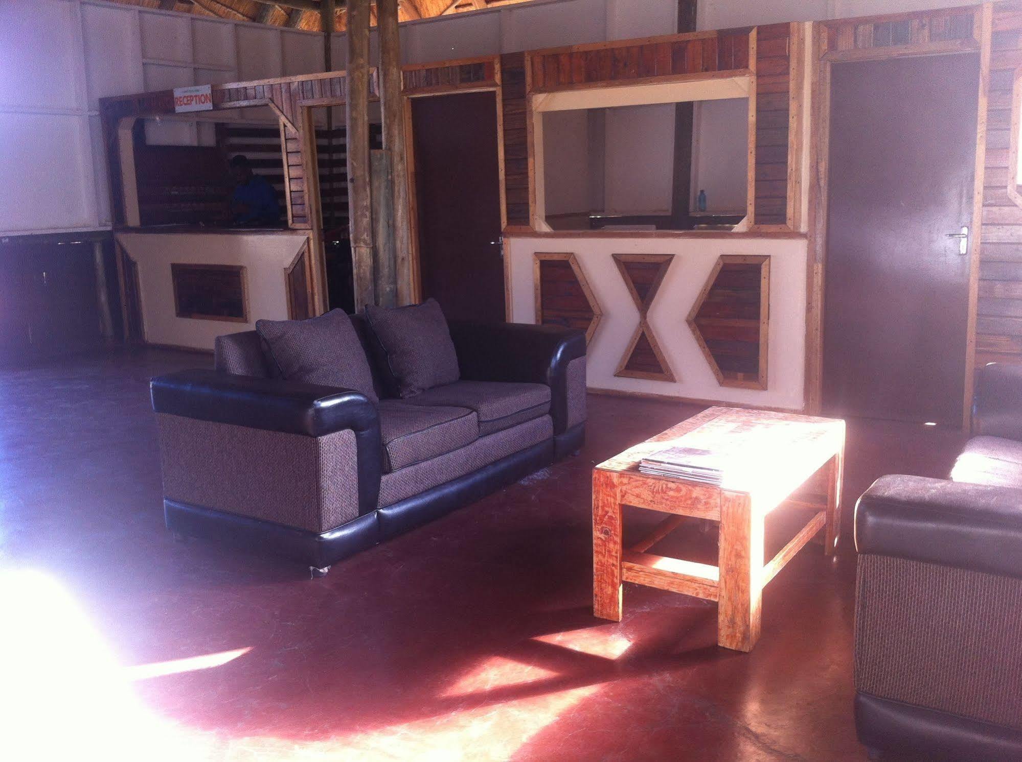 Lion Roars Lodge Lesoma 외부 사진