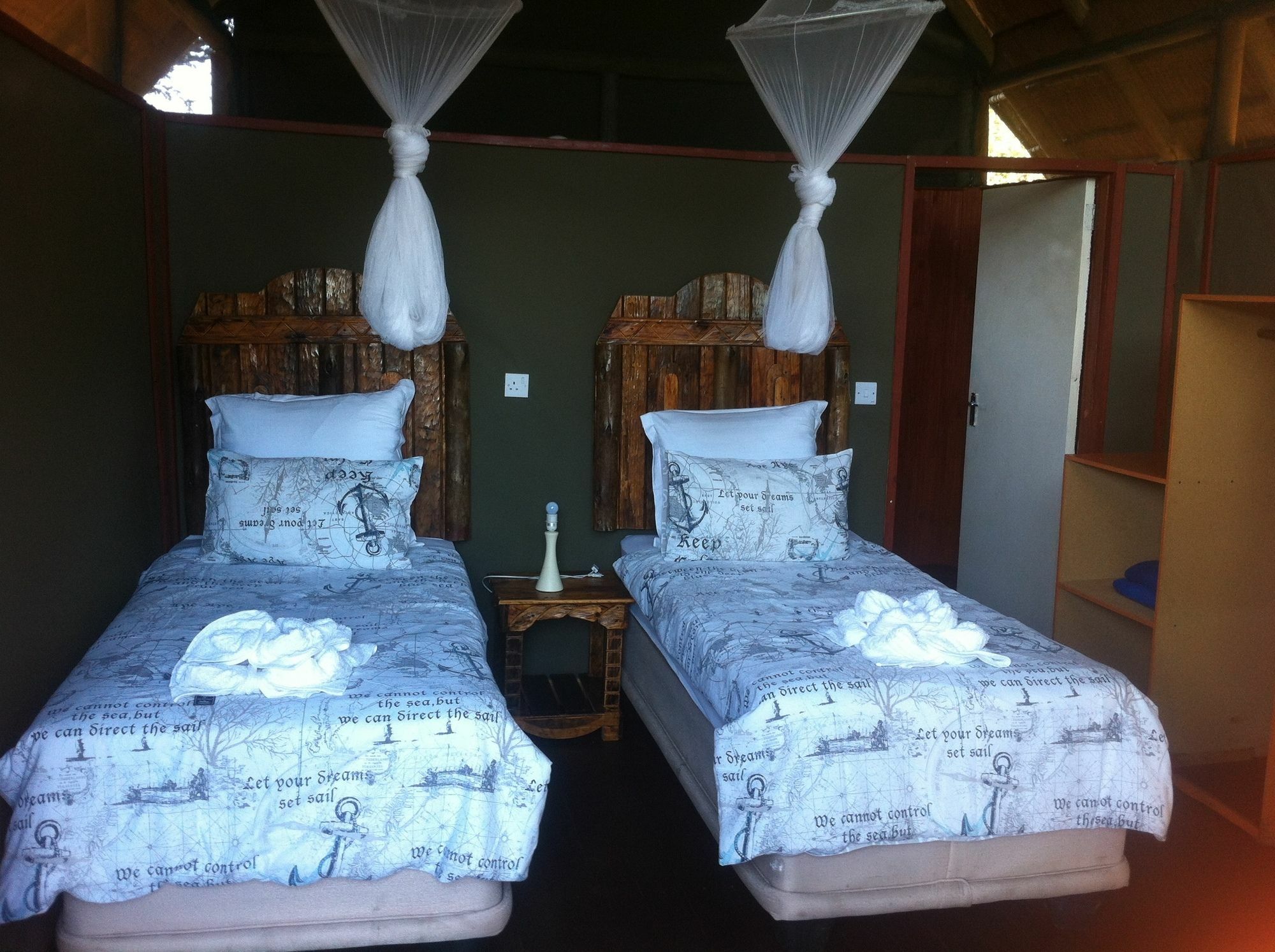 Lion Roars Lodge Lesoma 외부 사진